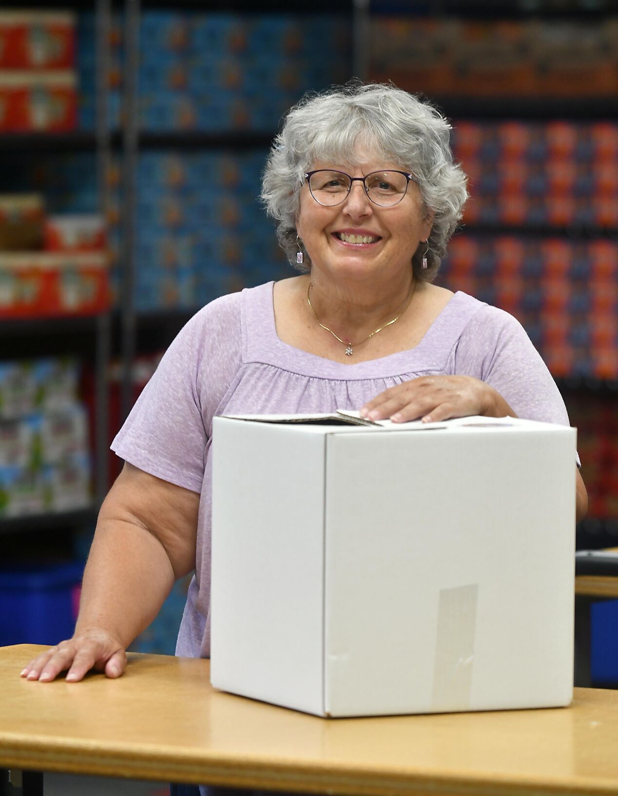 Volunteer Barbara Goelz